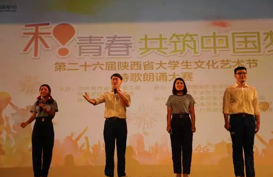 1447753252100186.png QQ截图20151117173300.png